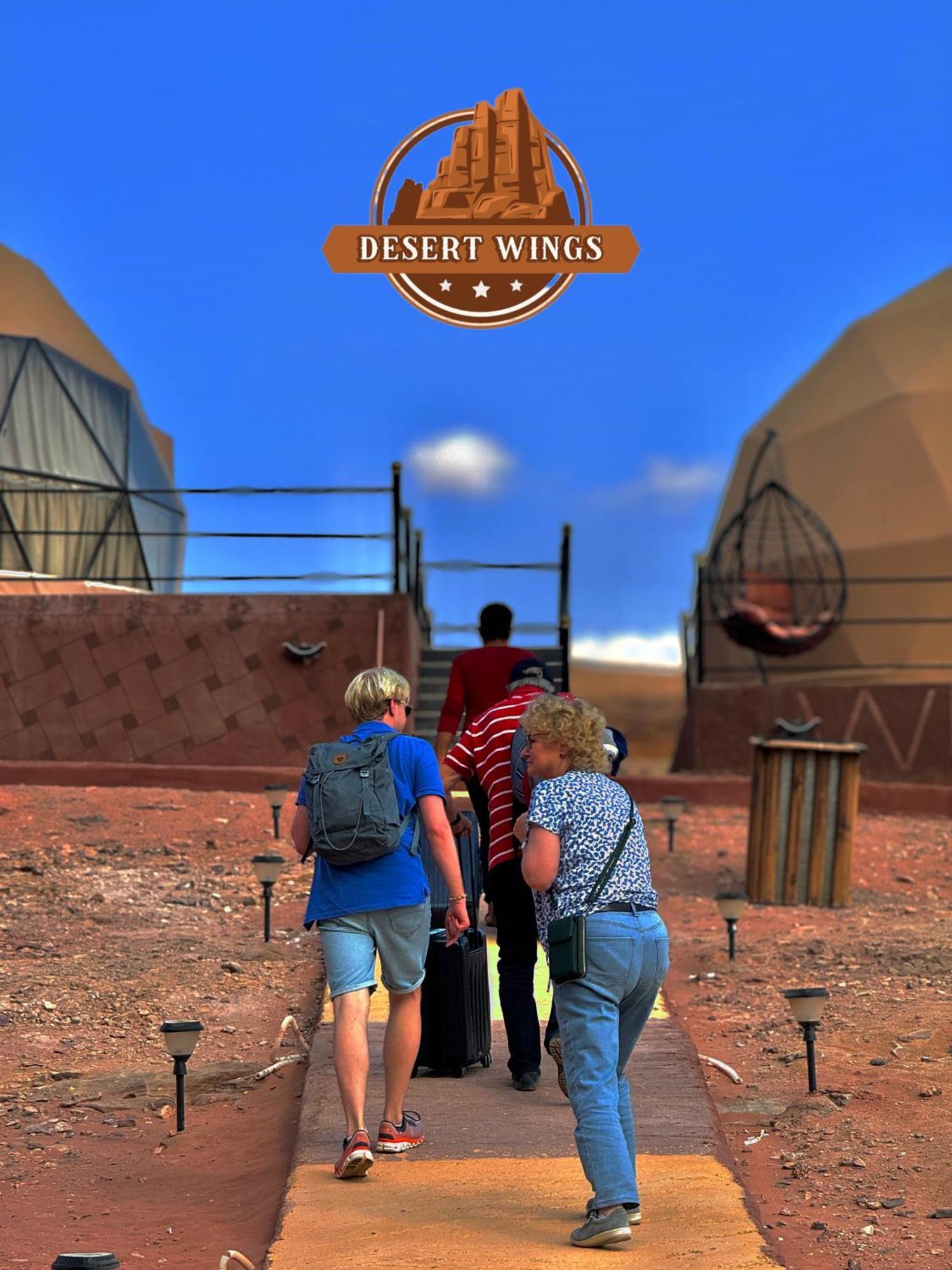 Rum Wings Bubble Luxury Camp Wadi Rum Exteriör bild